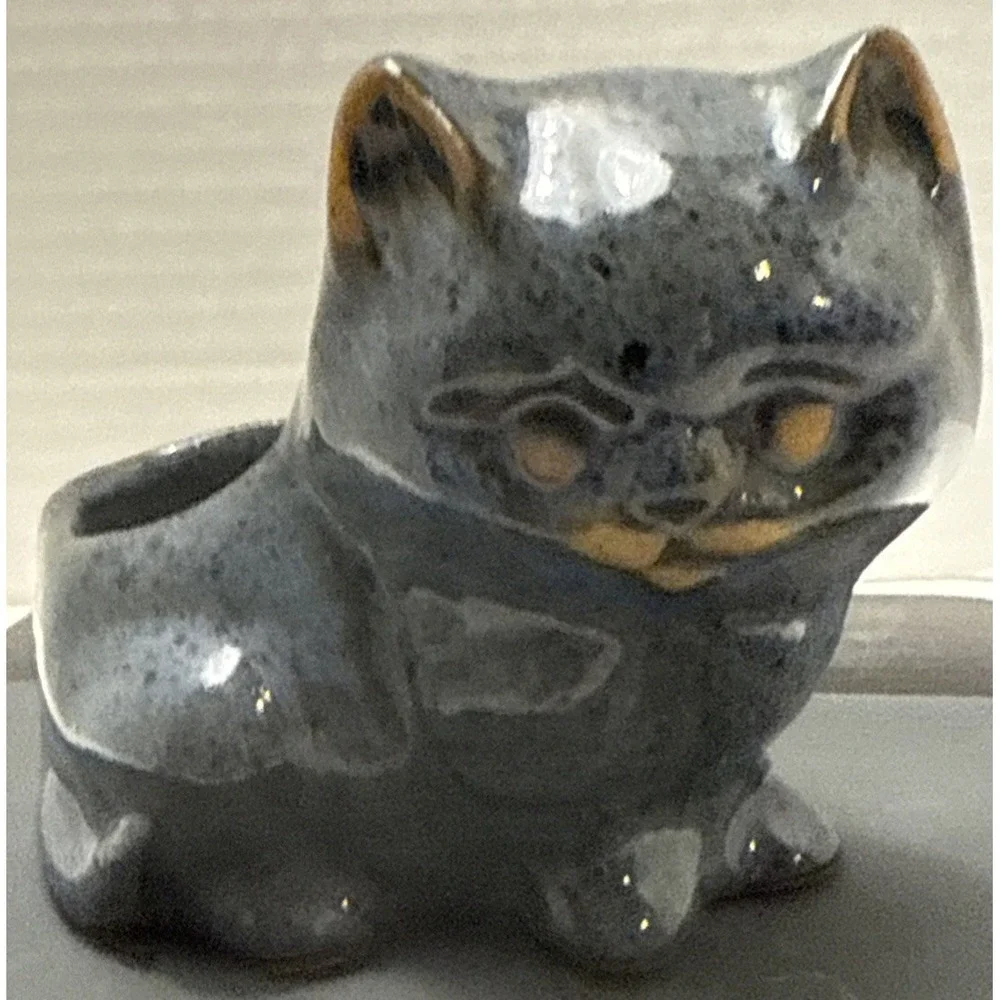Ceramic Cat Shaped‎ Planter Garden Kitten Succulent Plant Container Blue & Brown